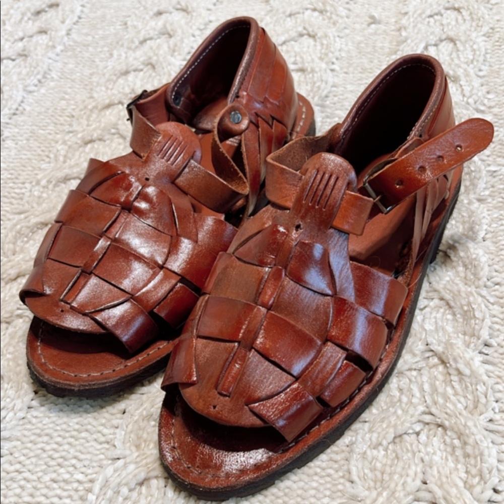 Brown leather Huaraches